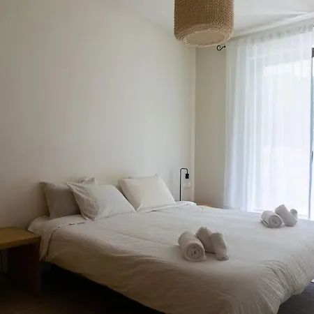 Rochalvor Apartamento *